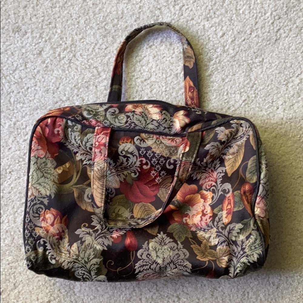 Vintage Floral Make-Up or Travel Bag